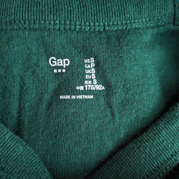 Gap Logo Tee (new) - Picture 4 of 4